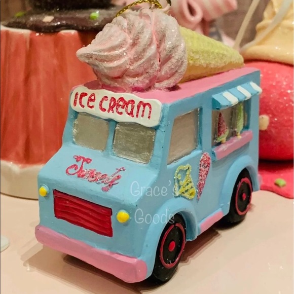 Ice Cream Truck for Tiered Trays & Displays - Picture 2 of 6